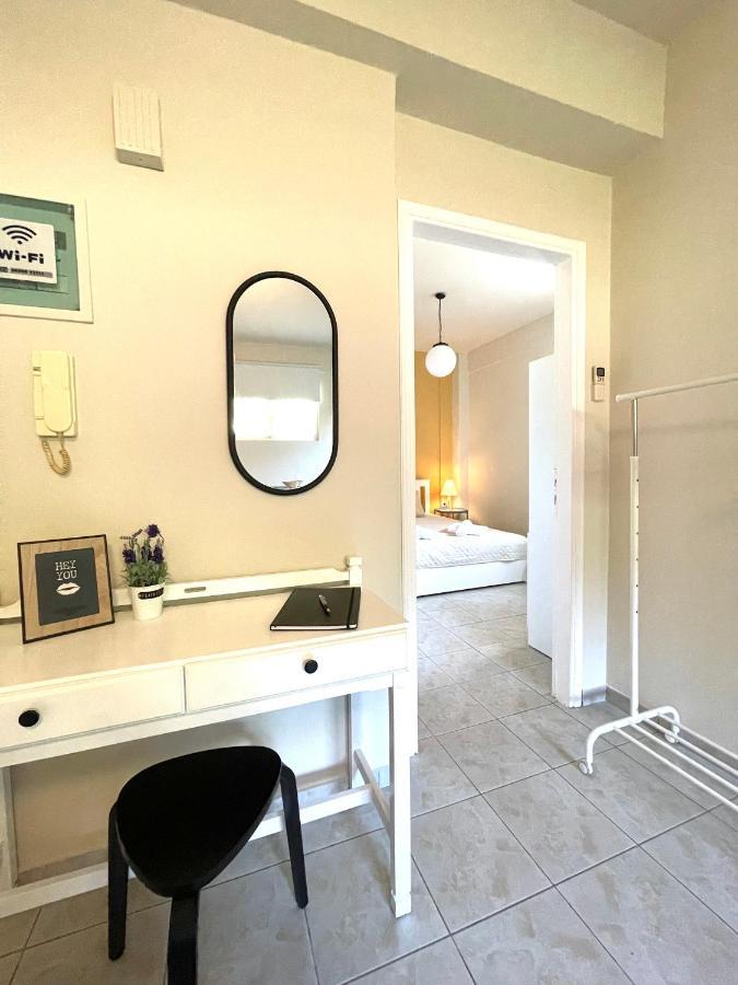 Sofi'S Apartments Каламата Экстерьер фото